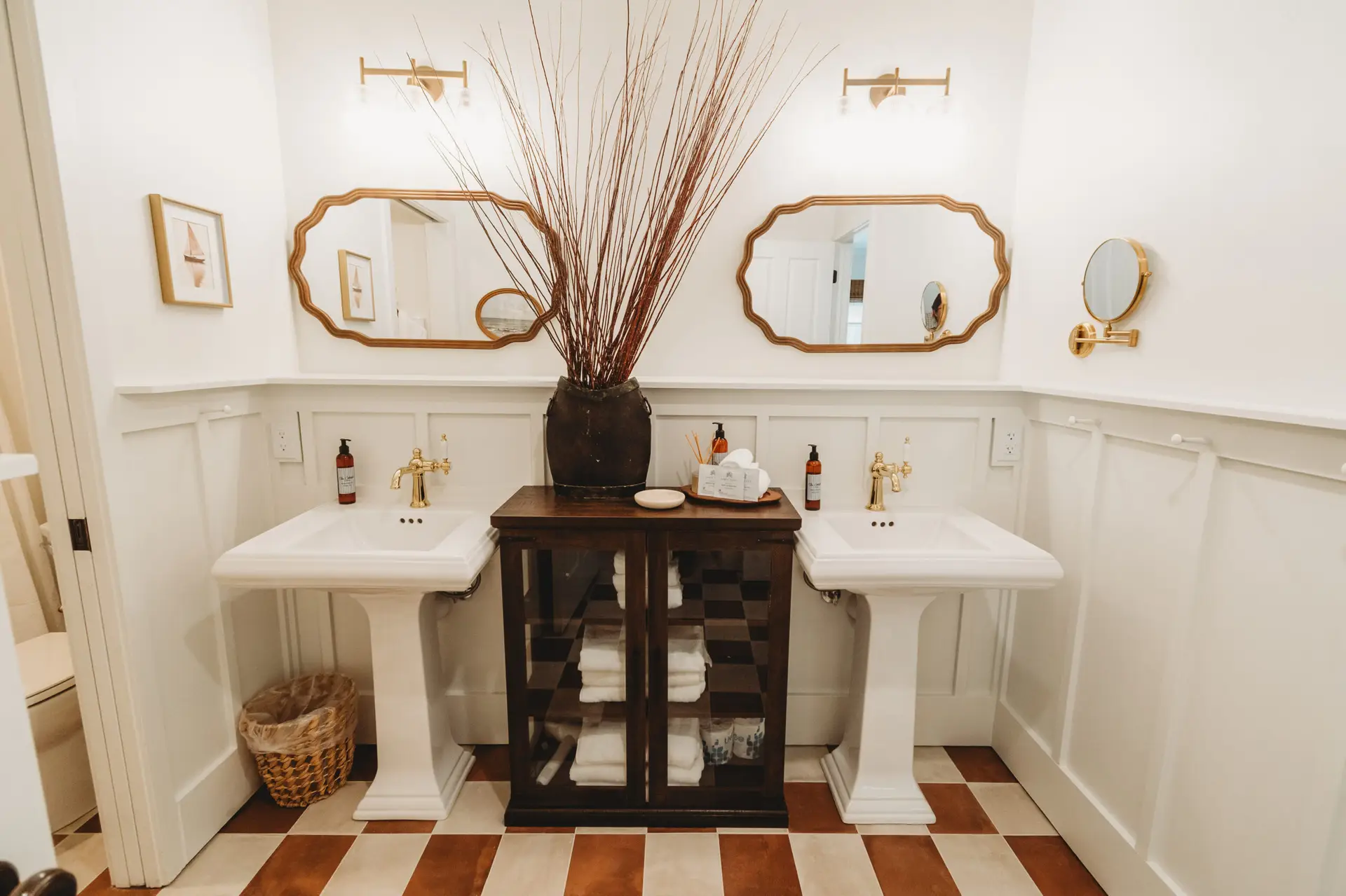 13. Double Sink Bathroom