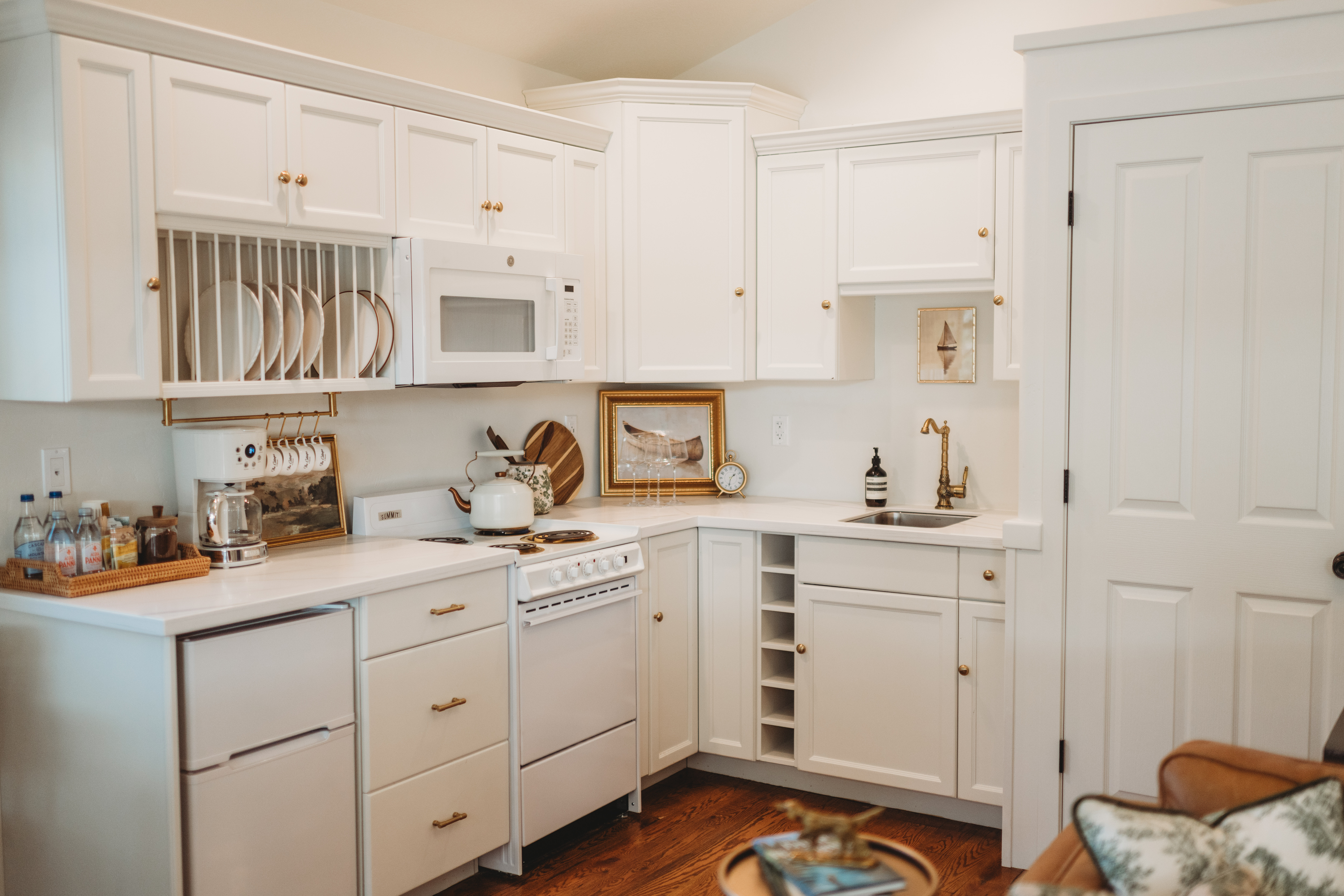 8. Kitchen
